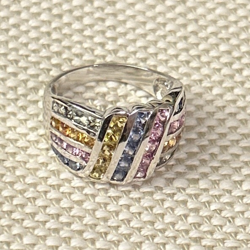 14k Solid white gold cocktail ring with multicolored stones